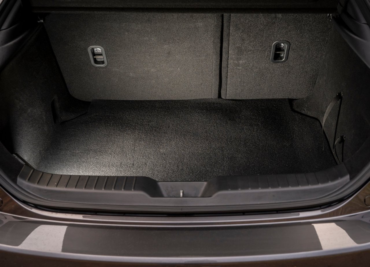 2019 - MAZDA3 UK VERSION, foto 145
