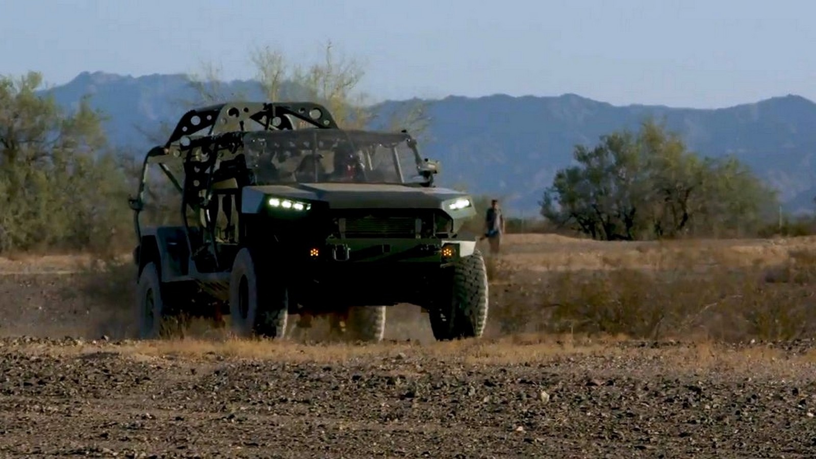 GM DEFENSE ISV, foto 18