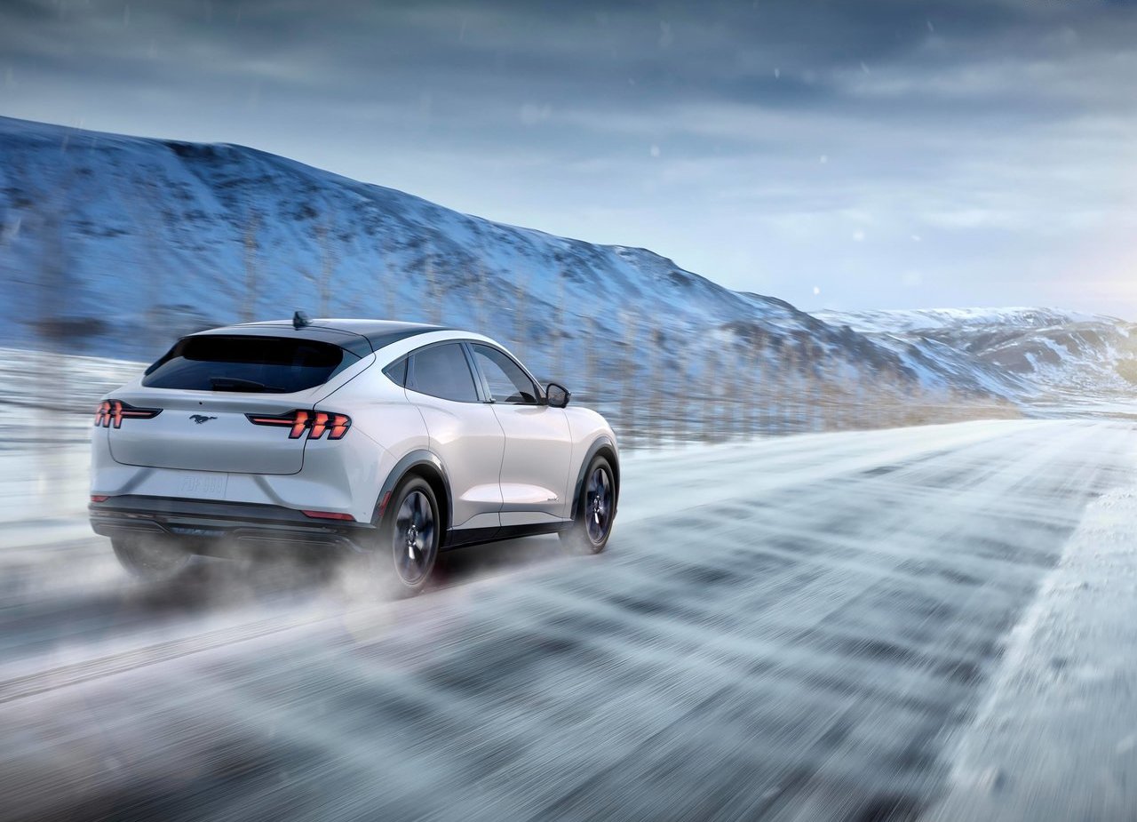 FORD MUSTANG MACH-E, foto 52
