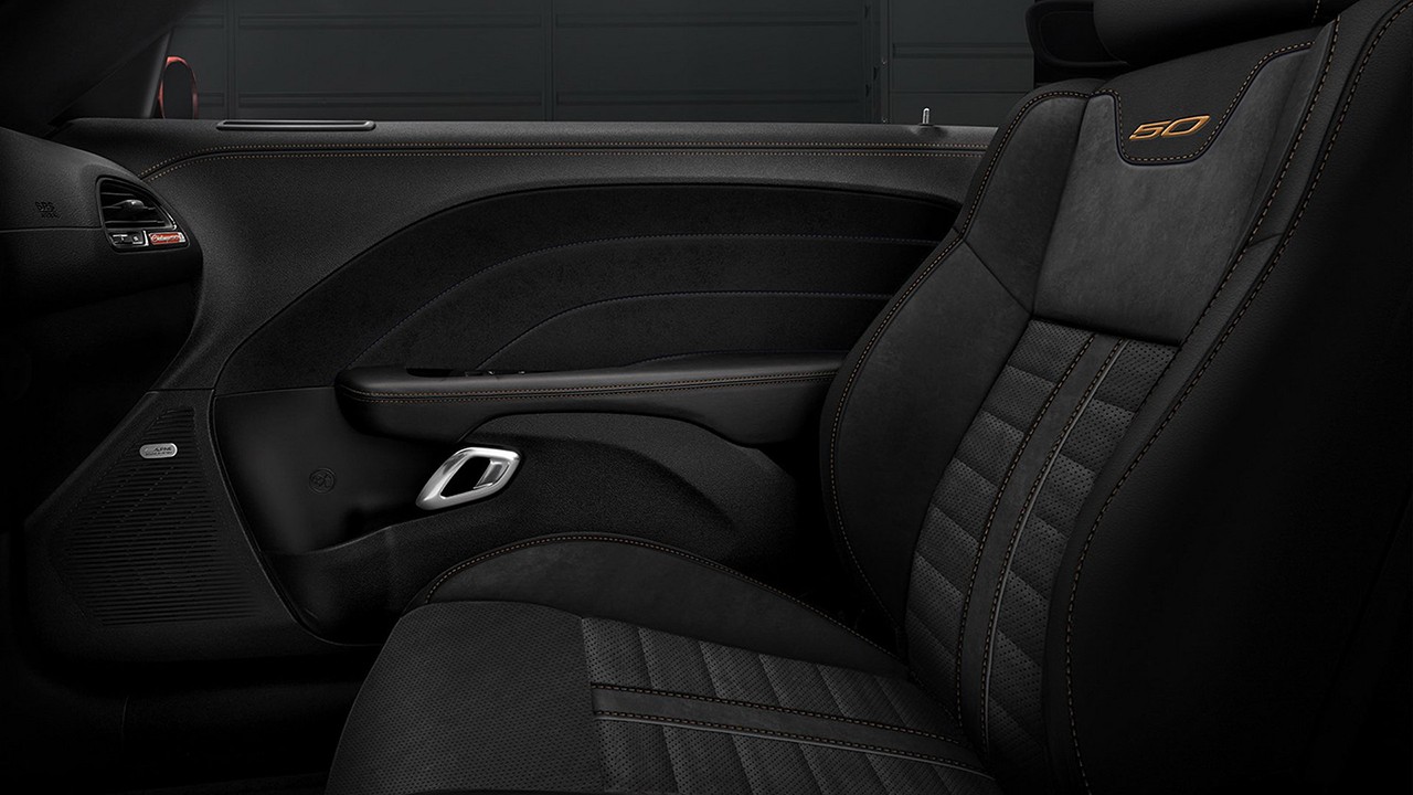 DODGE CHALLENGER 50TH ANNIVERSARY EDITION, foto 11