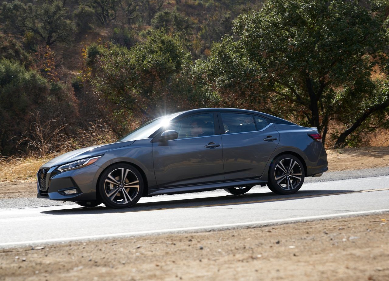 2020 - NISSAN SENTRA, foto 5