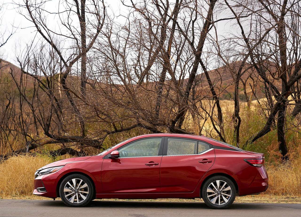 2020 - NISSAN SENTRA, foto 30