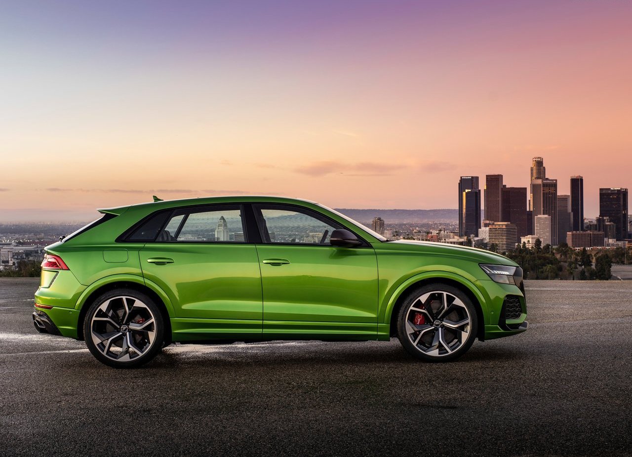 AUDI RS Q8, foto 23