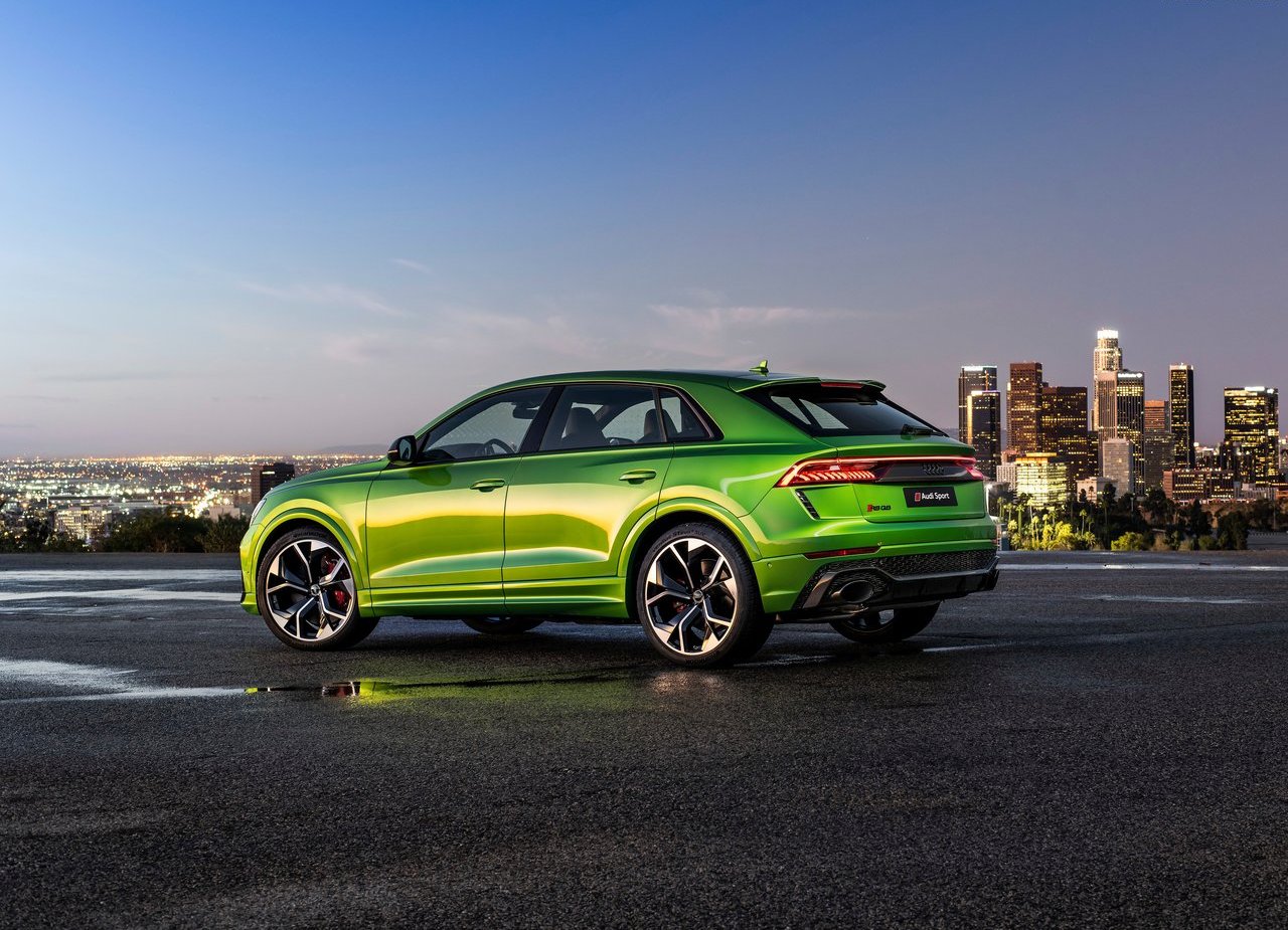 AUDI RS Q8, foto 32