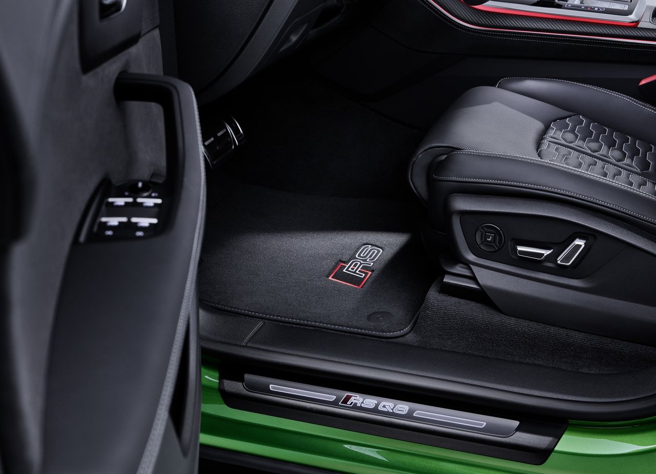 AUDI RS Q8, foto 59