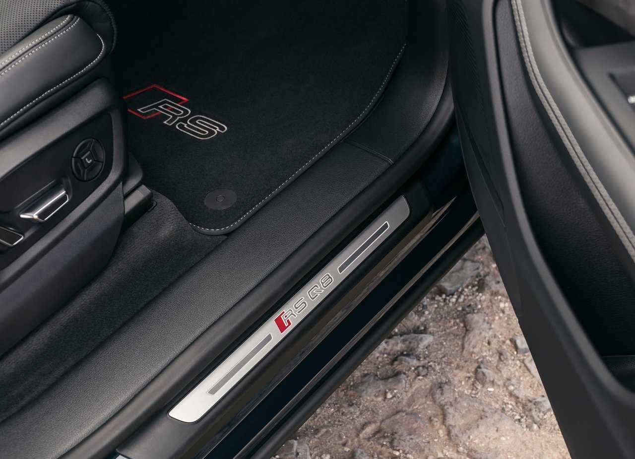 AUDI RS Q8, foto 192
