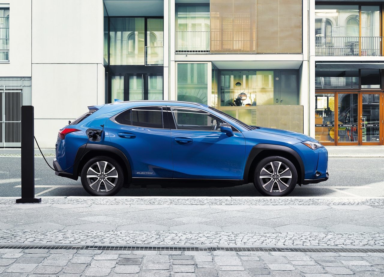 2021 - LEXUS UX 300e, foto 37