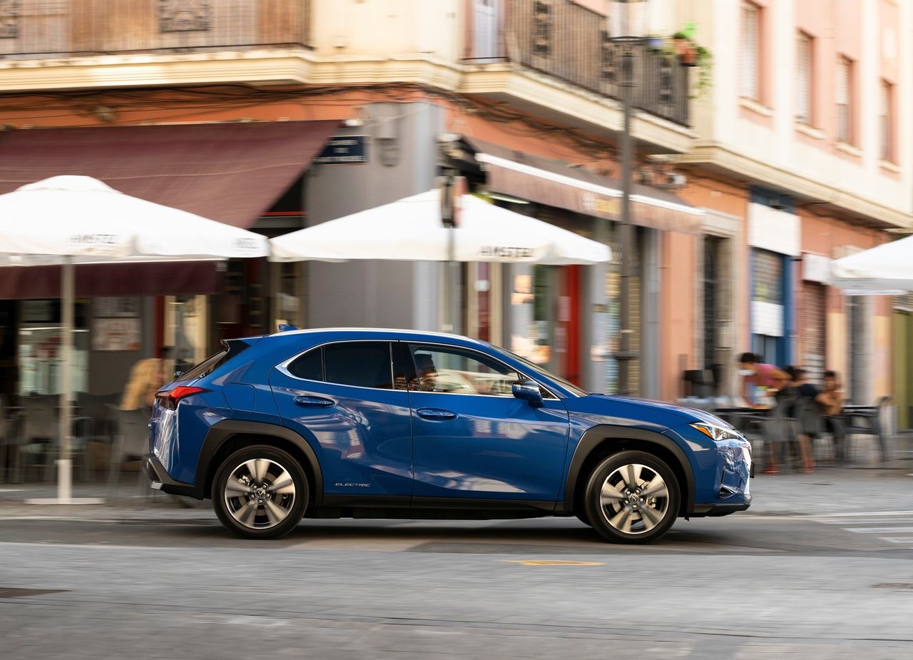 2021 - LEXUS UX 300e, foto 45