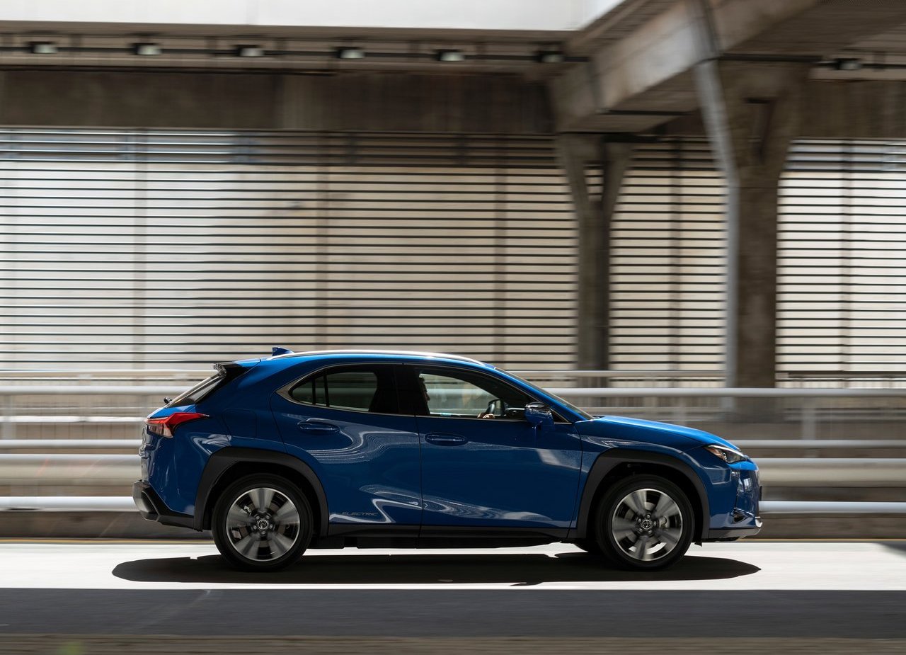 2021 - LEXUS UX 300e, foto 49