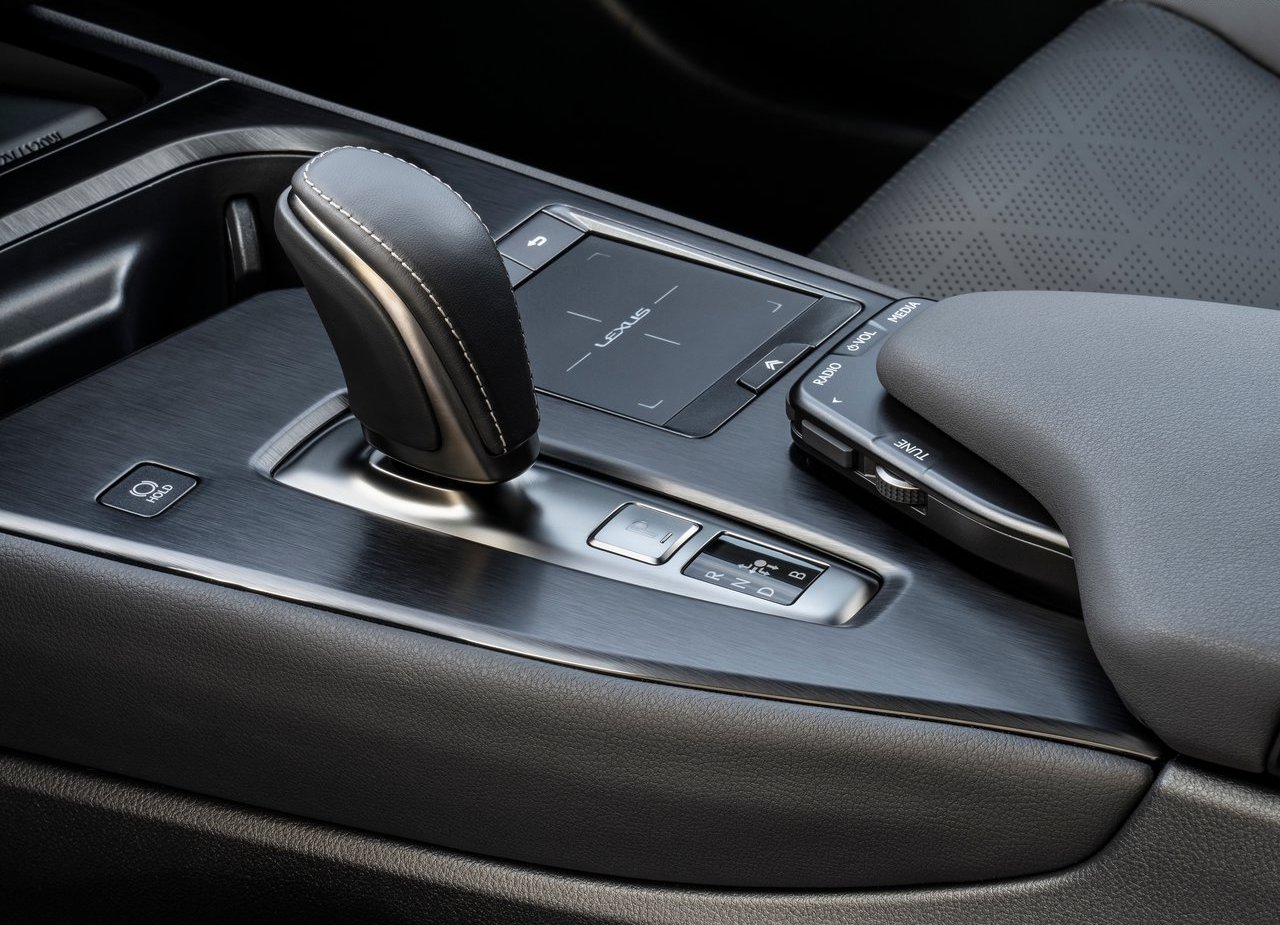 2021 - LEXUS UX 300e, foto 107