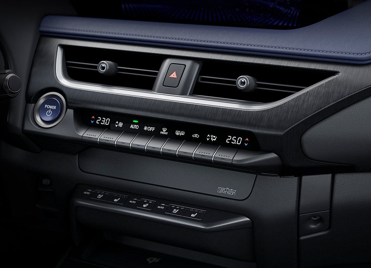 2021 - LEXUS UX 300e, foto 110