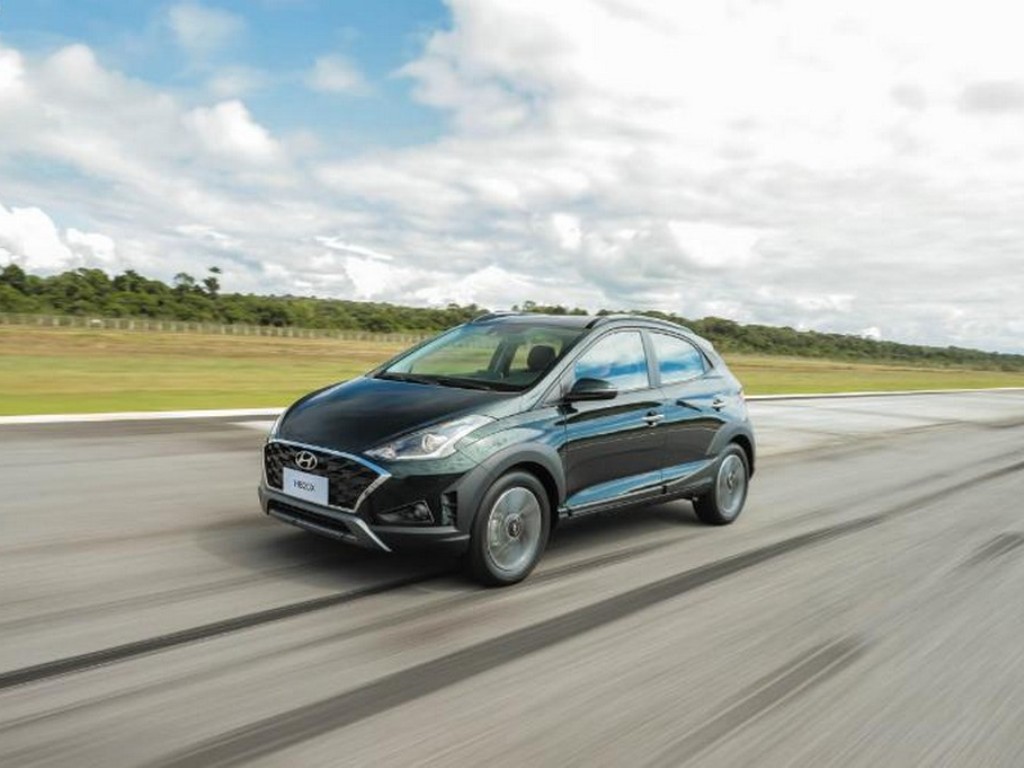 2020 - HYUNDAI HB20X, foto 2