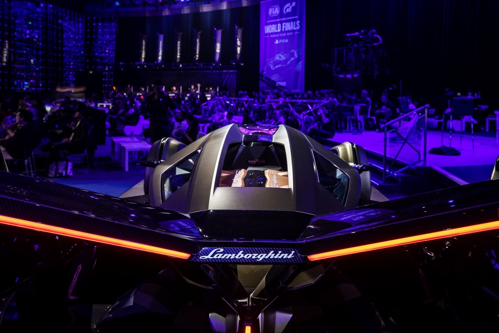 2019 - LAMBORGHINI LAMBO V12 VISION GRAN TURISMO CONCEPT, foto 22
