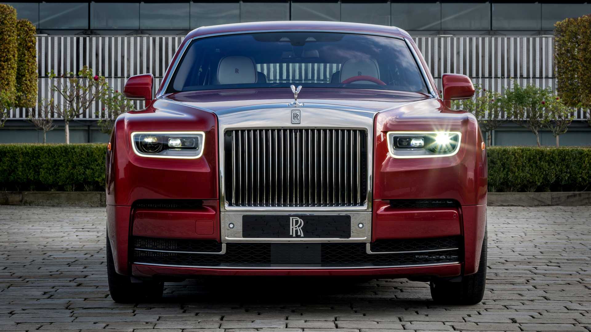 2019 - ROLLS-ROYCE RED PHANTOM, foto 1