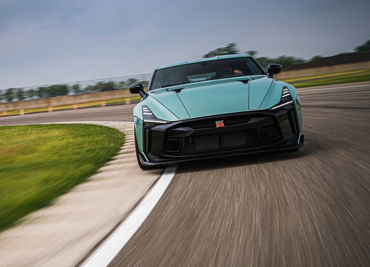 NISSAN GT-R50 BY ITALDESIGN, foto 43