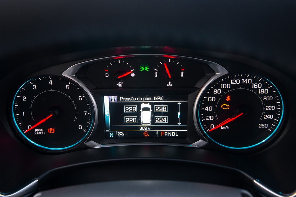 2020 - CHEVROLET EQUINOX MIDNIGHT & PREMIER, foto 10