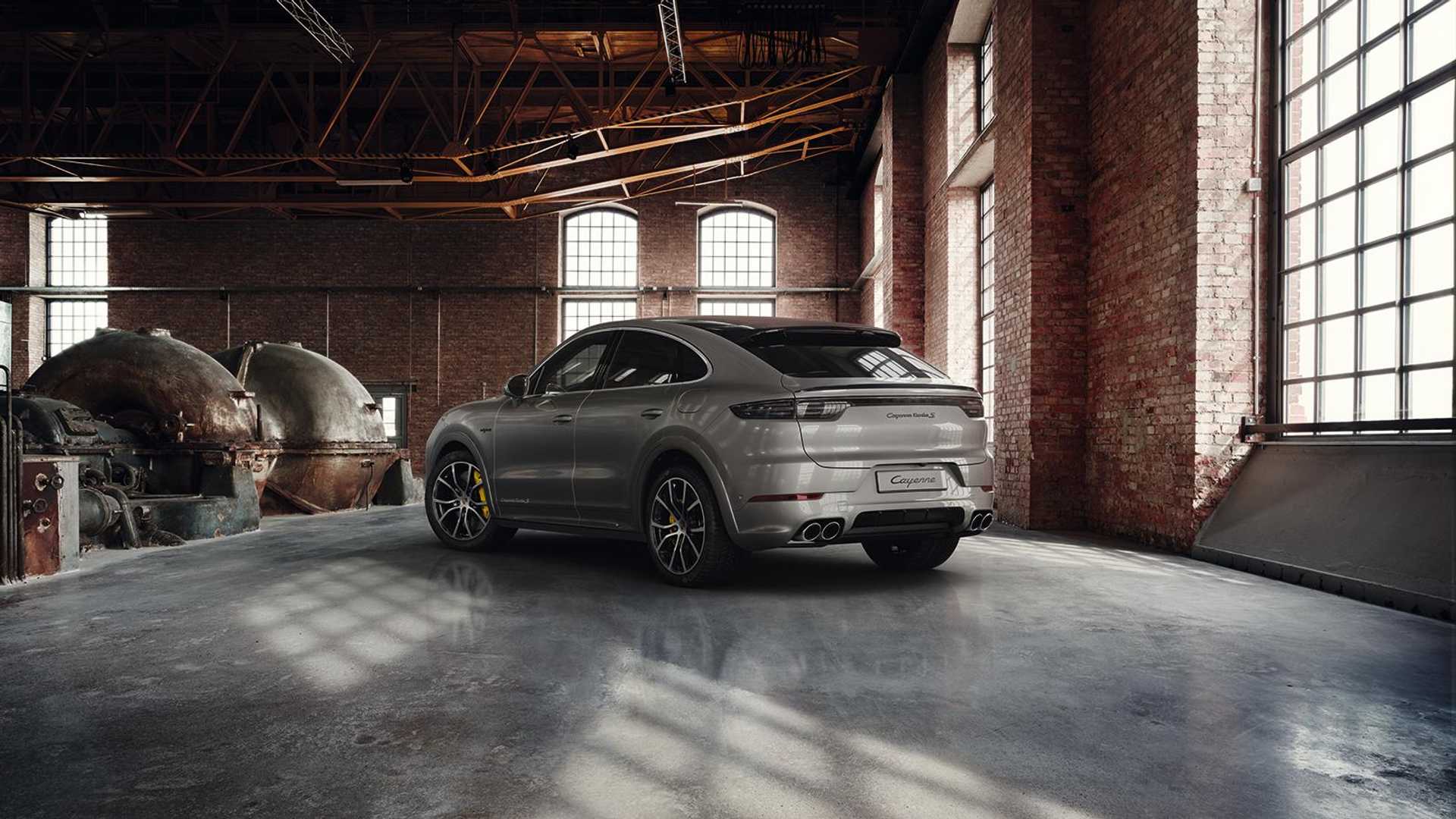 2020 - PORSCHE CAYENNE TURBO S E-HYBRID COUPE BY PORSCHE EXCLUSIVE, foto 2