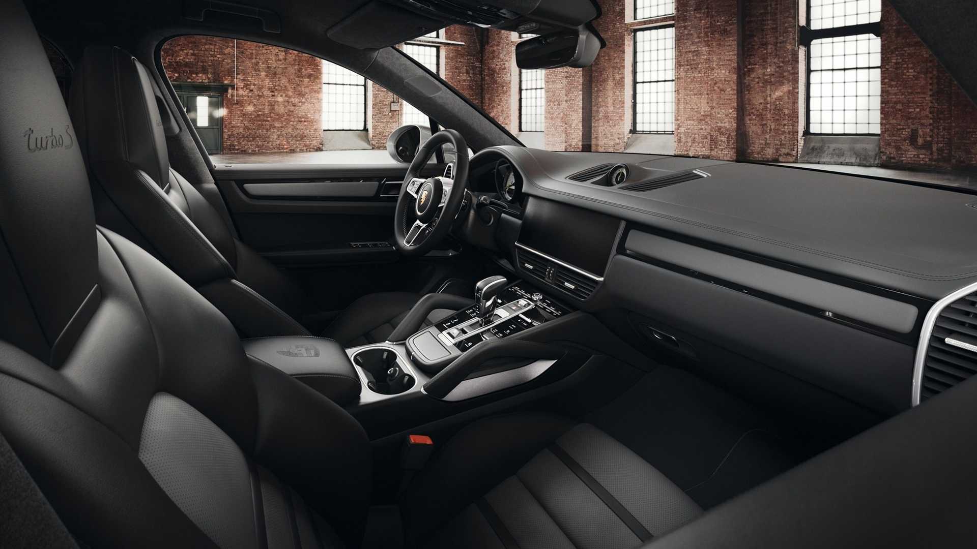 2020 - PORSCHE CAYENNE TURBO S E-HYBRID COUPE BY PORSCHE EXCLUSIVE, foto 4