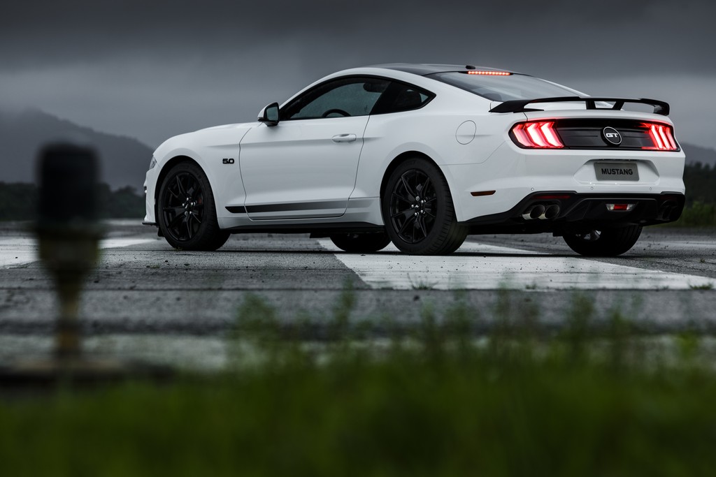 2020 - FORD MUSTANG BLACK SHADOW, foto 16