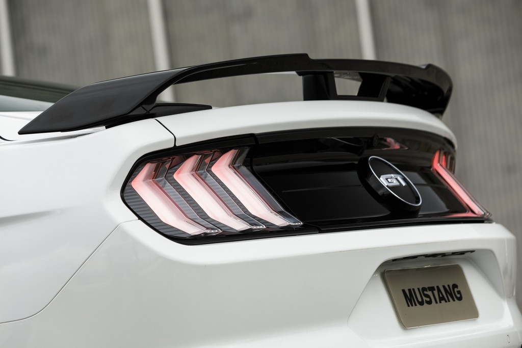 2020 - FORD MUSTANG BLACK SHADOW, foto 43