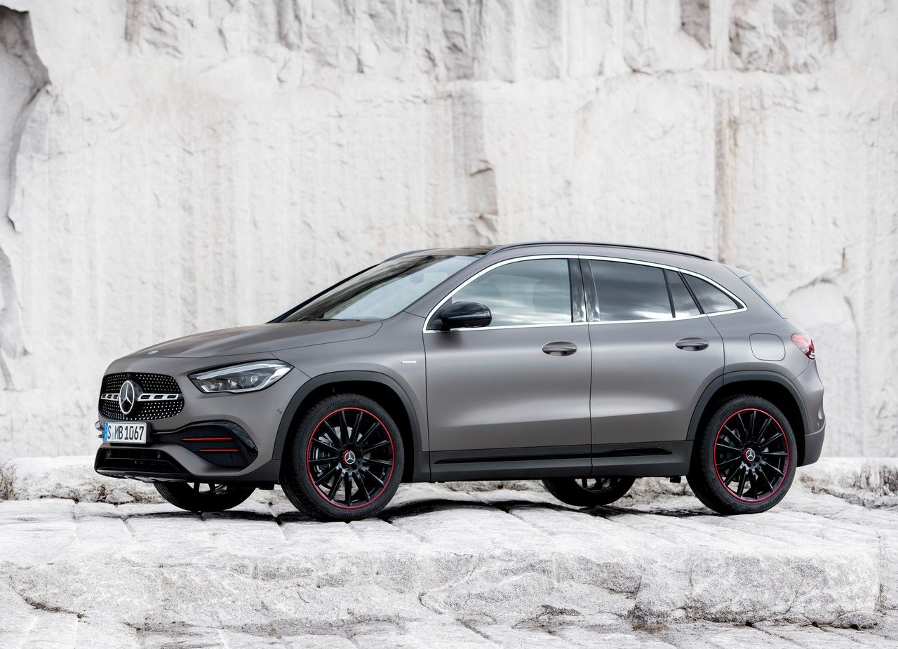 MERCEDES-BENZ GLA, foto 16