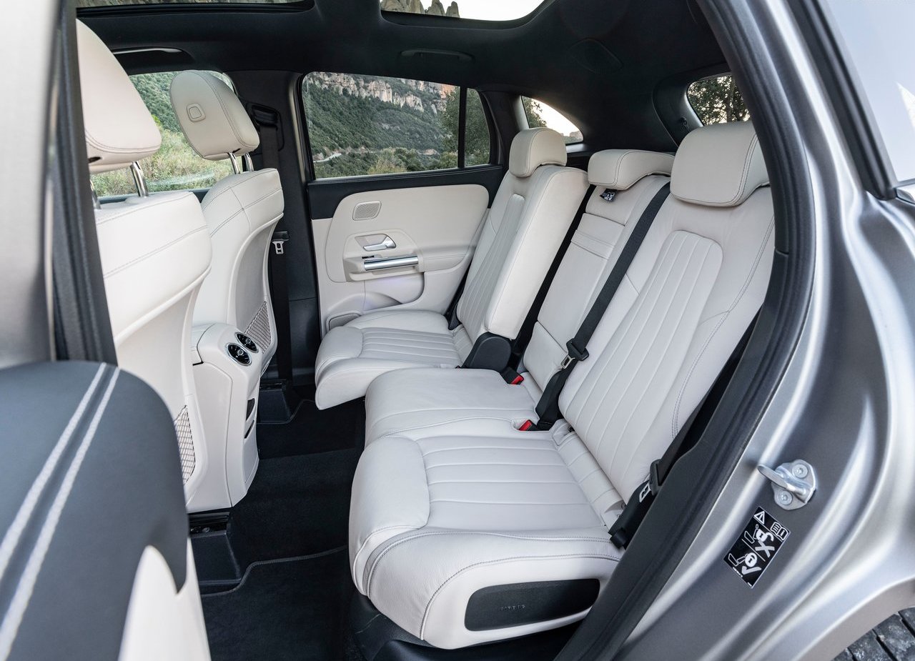MERCEDES-BENZ GLA, foto 71