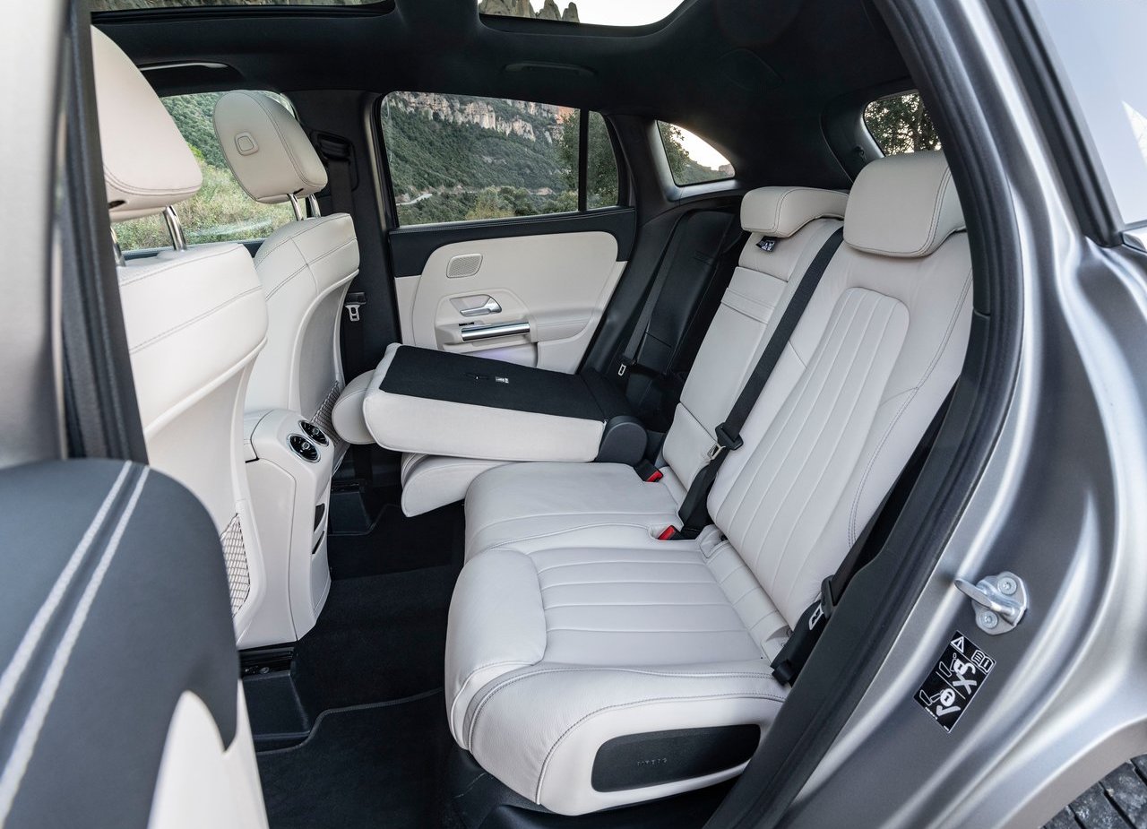 MERCEDES-BENZ GLA, foto 73
