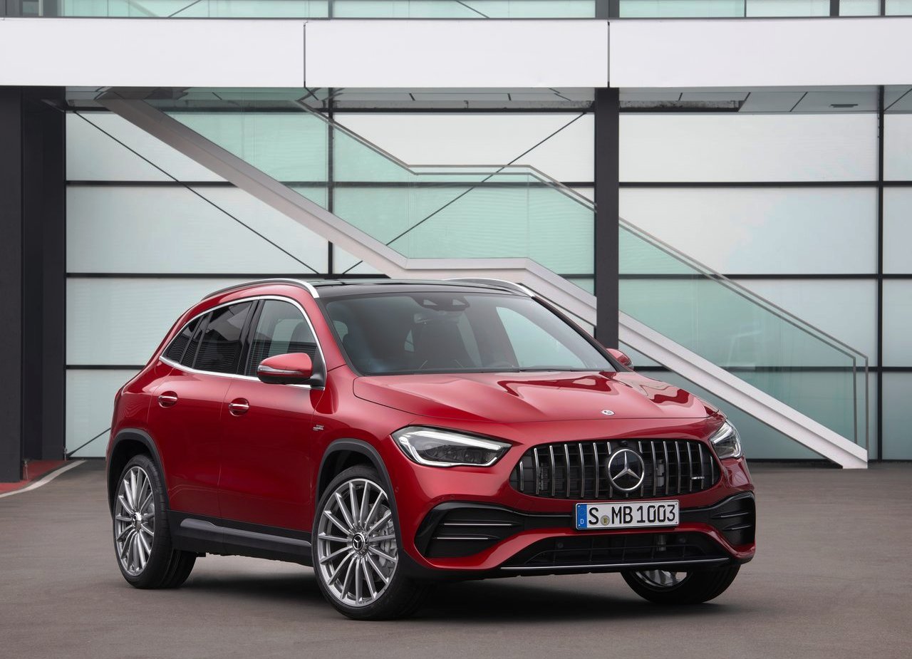 MERCEDES-AMG GLA 35, foto 2