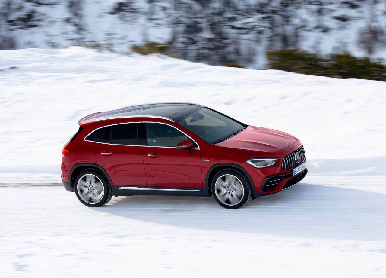 MERCEDES-AMG GLA 35, foto 3