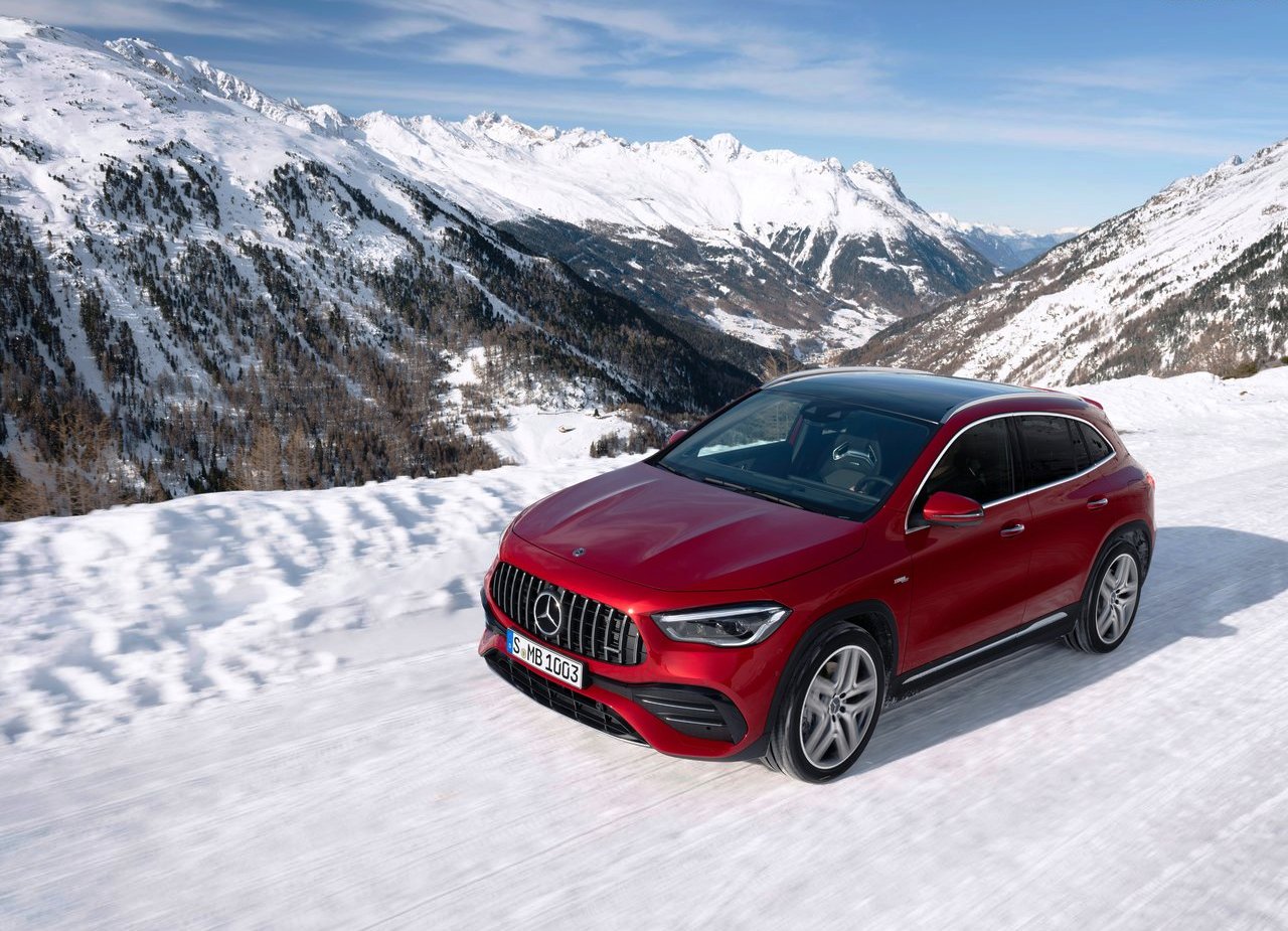 MERCEDES-AMG GLA 35, foto 4
