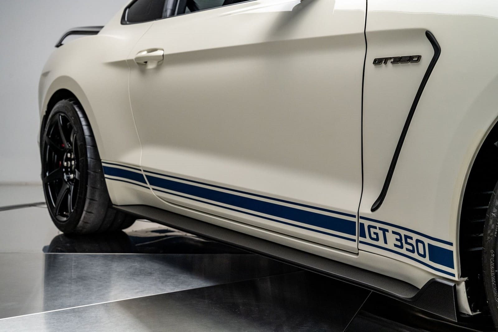 2020 - FORD MUSTANG SHELBY GT350 HERITAGE EDITION, foto 16
