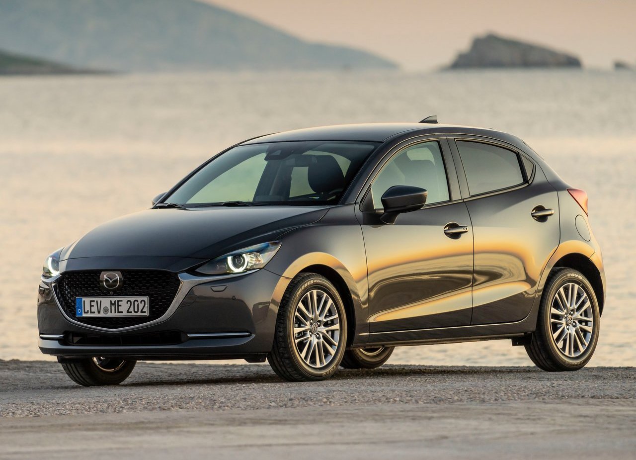 2020 - MAZDA2, foto 1