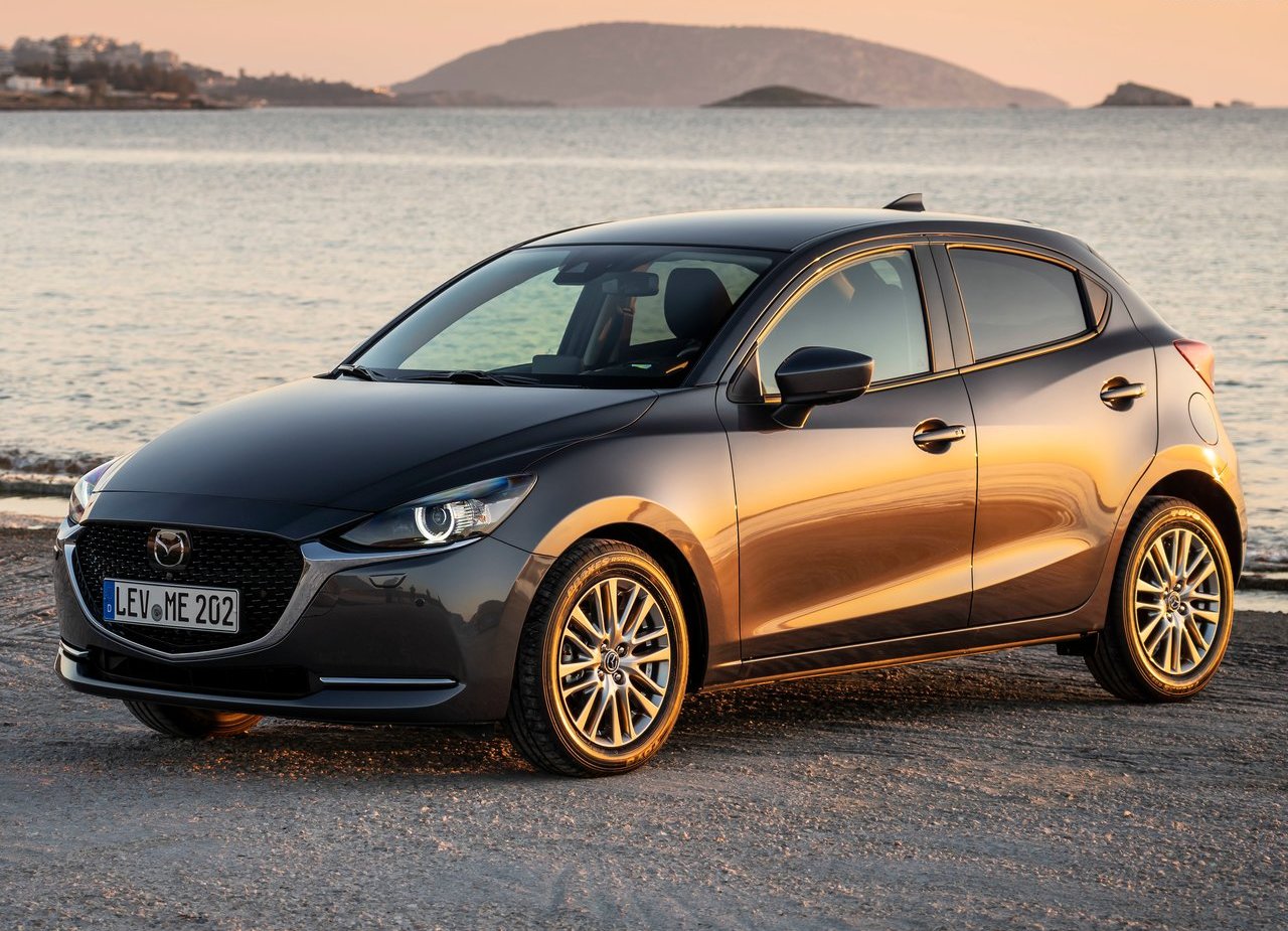 2020 - MAZDA2, foto 2