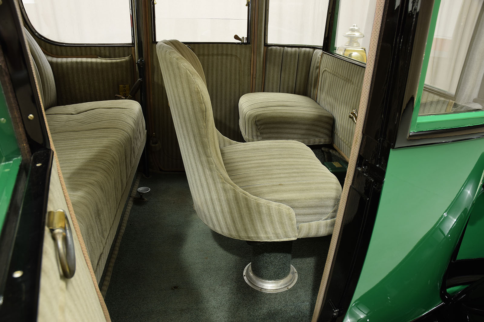 RAUCH & LANG ELECTRIC J6 COACH, foto 9