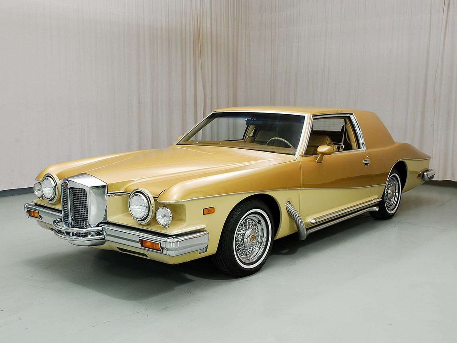 1985 - STUTZ BLACKHAWK GOLD, foto 1