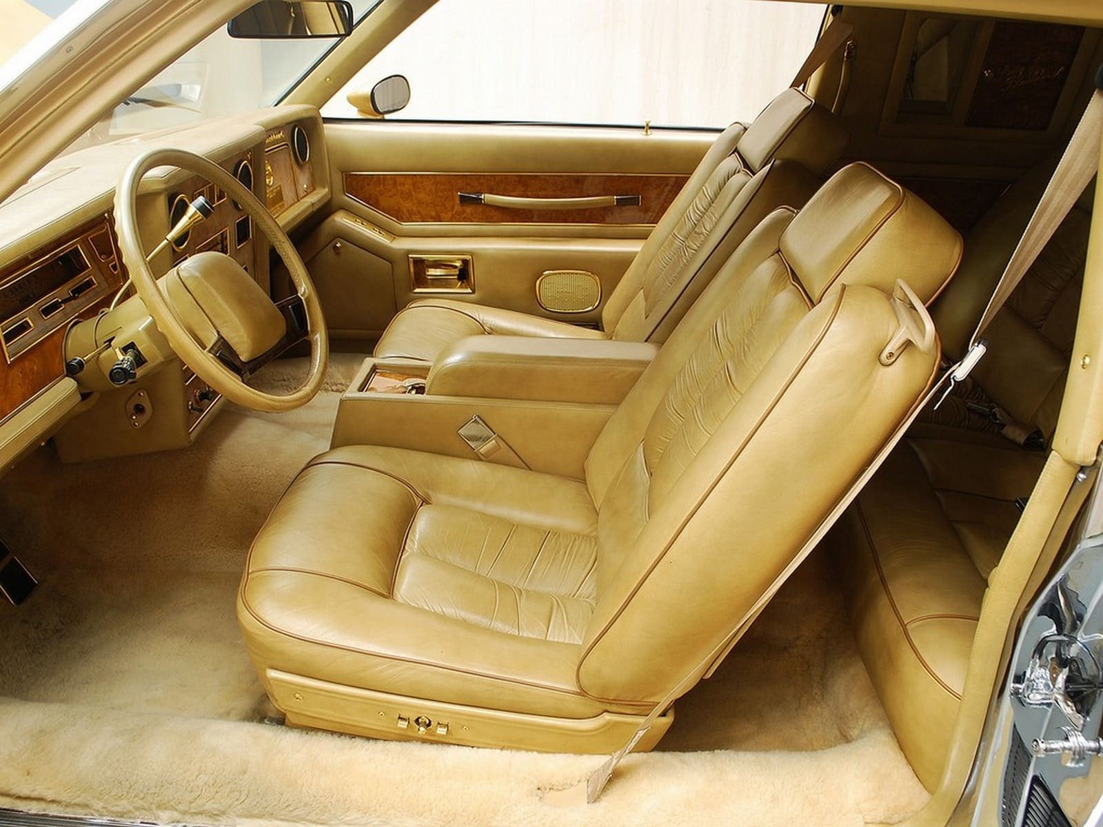 1985 - STUTZ BLACKHAWK GOLD, foto 8