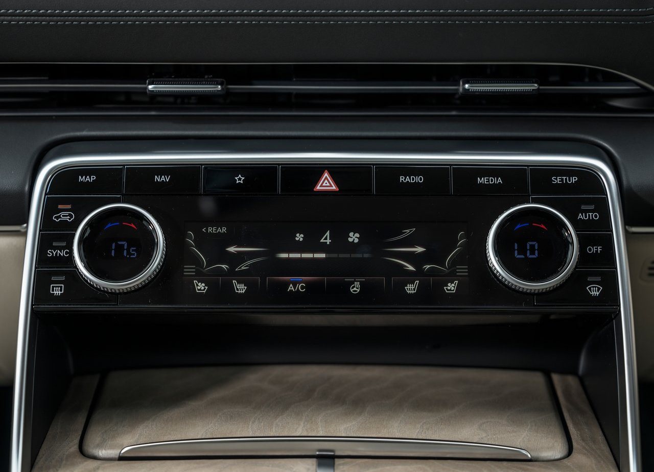 2021 - GENESIS GV80, foto 131