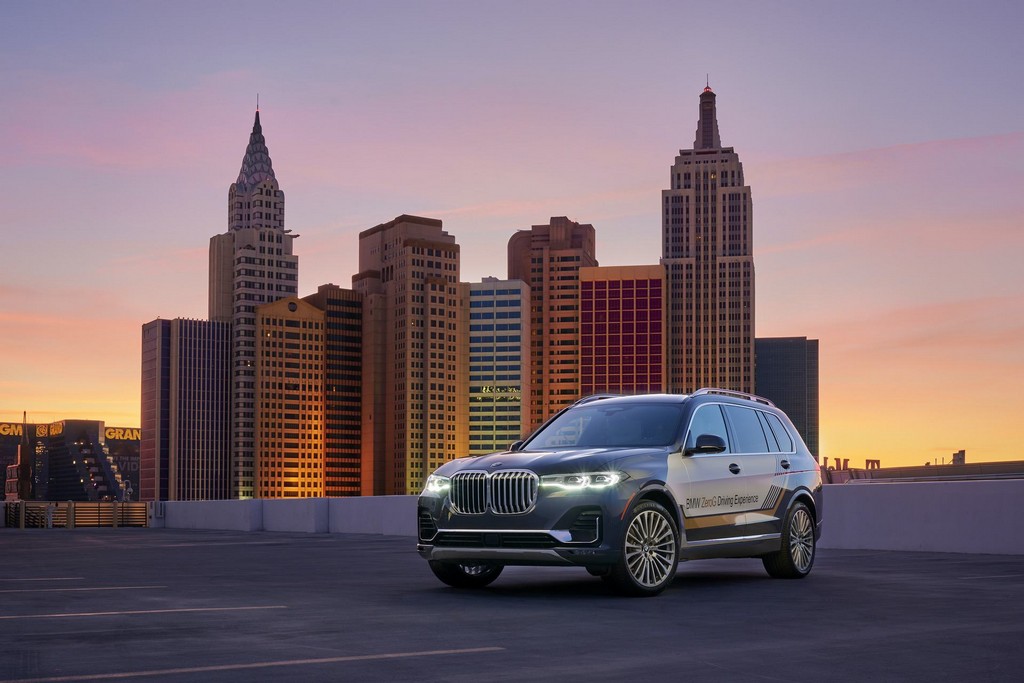 2020 - BMW X7 ZERO G LOUNGER, foto 1
