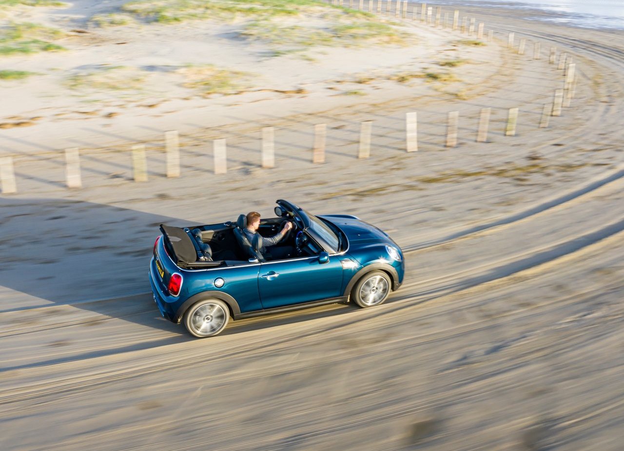 MINI COOPER CABRIO SIDEWALK EDITION, foto 16