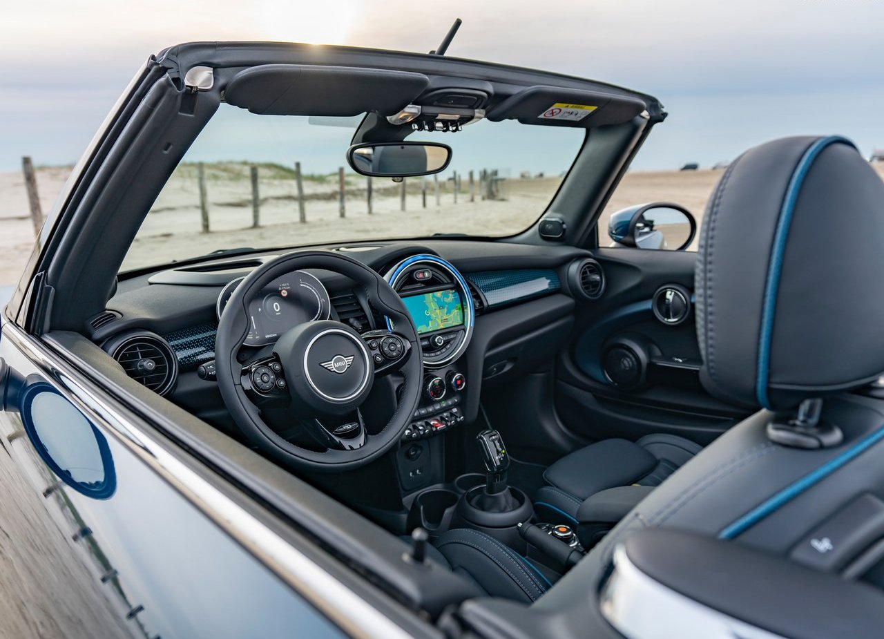 MINI COOPER CABRIO SIDEWALK EDITION, foto 24