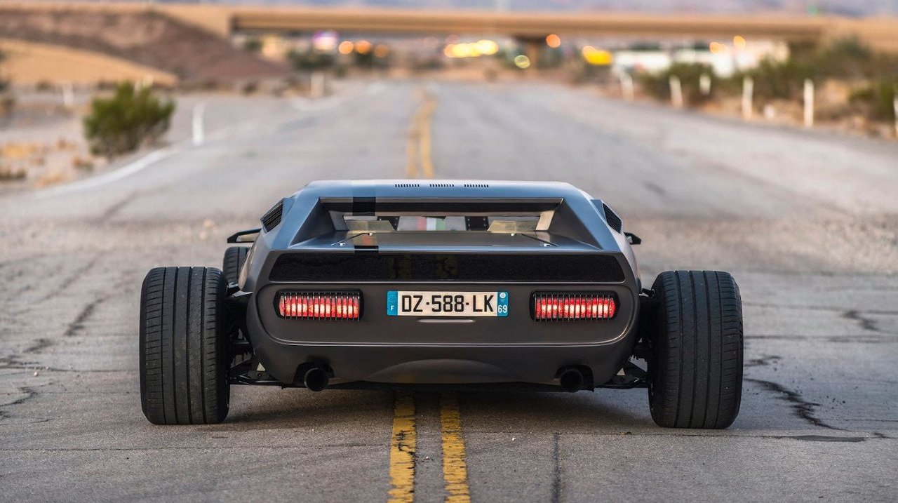 LAMBORGHINI ESPADA CYBERPUNK BY ART KUSTOMS, foto 13