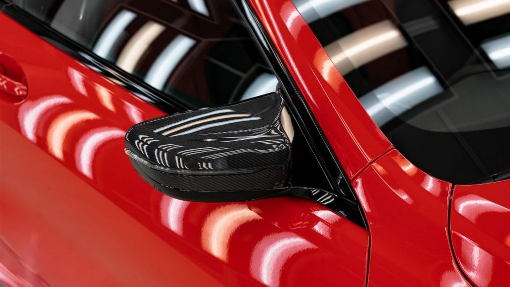 BMW M8 COMPETITION COUPE INDIVIDUAL MANUFAKTUR, foto 10