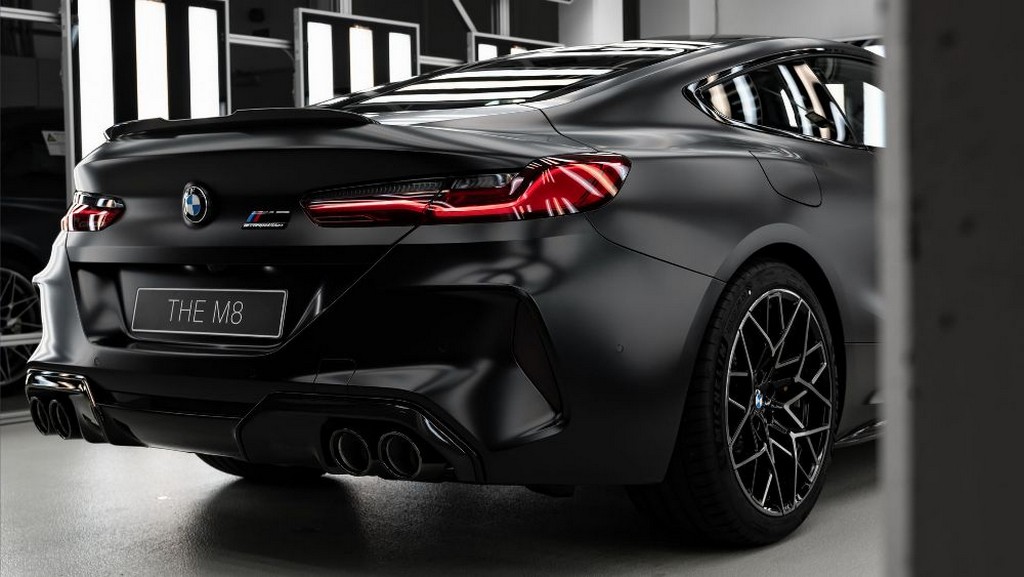 BMW M8 COMPETITION COUPE INDIVIDUAL MANUFAKTUR, foto 20