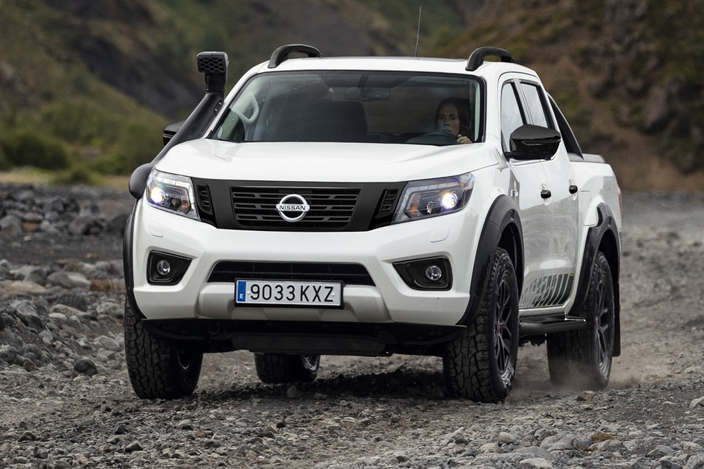 NISSAN NAVARA OFF-ROADER AT32, foto 4