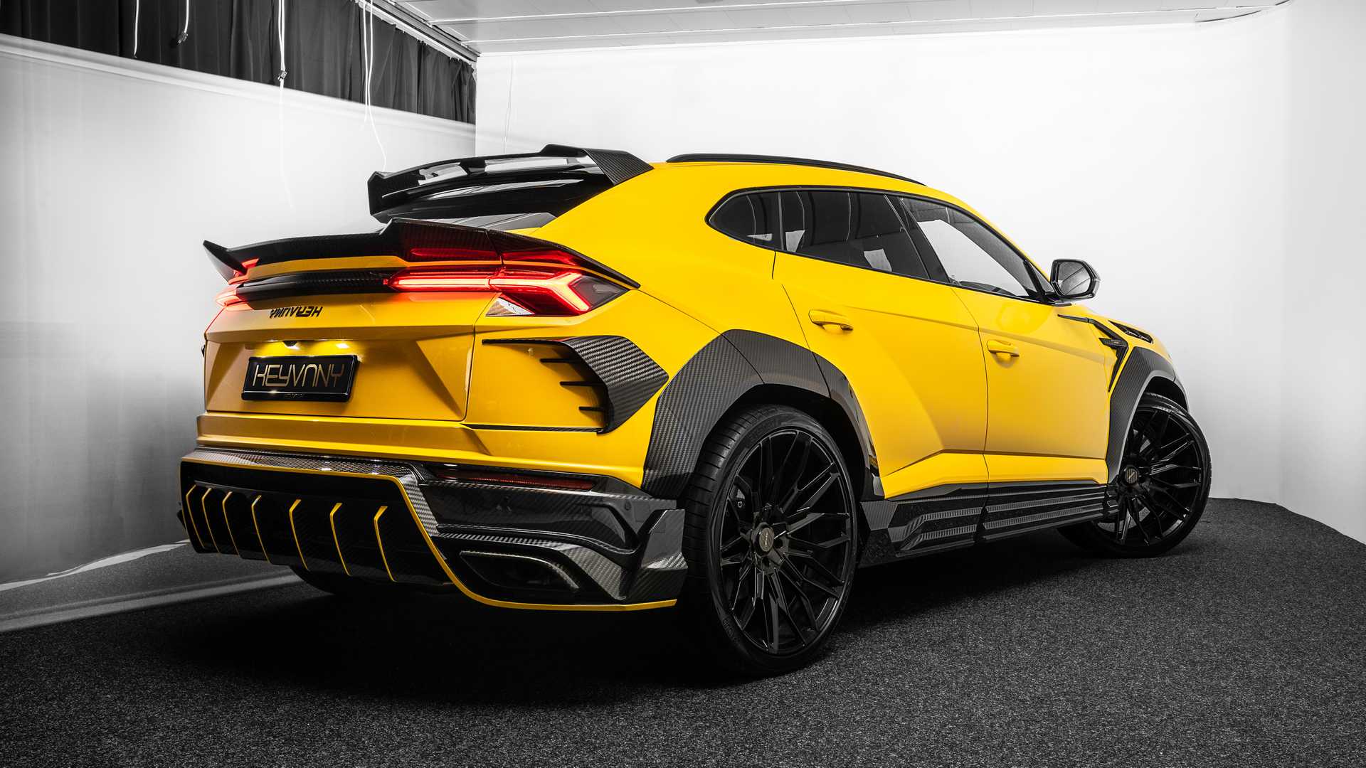 2020 - LAMBORGHINI URUS BY KEYVANY, foto 5