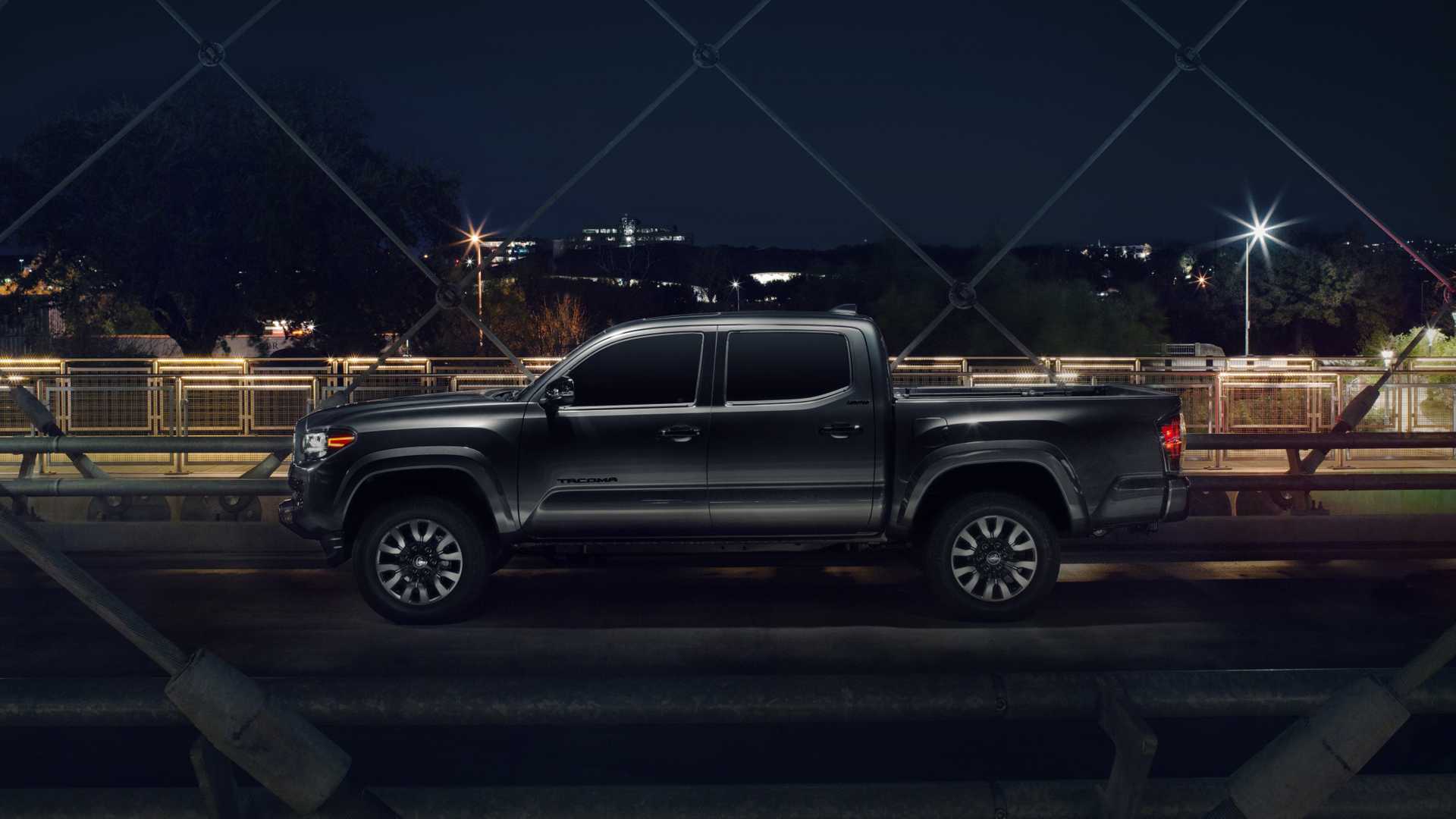 2020 - TOYOTA TACOMA & TUNDRA & SEQUOIA NIGHTSHADE EDITION, foto 4