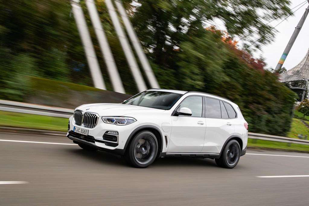 2020 - BMW X5 xDRIVE45e M SPORT, foto 31
