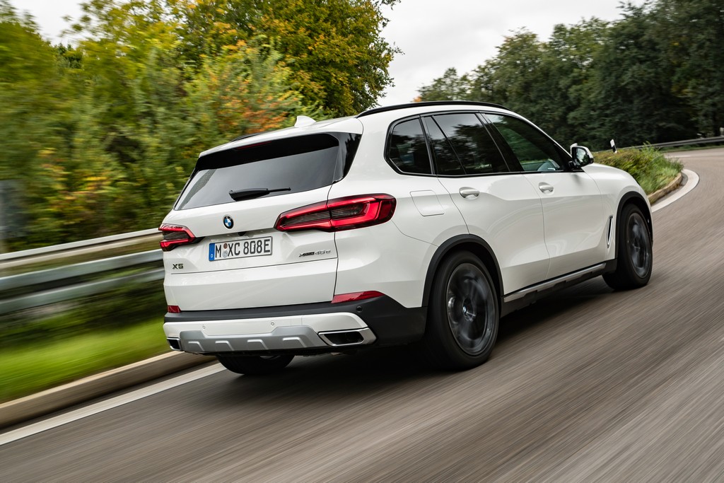 2020 - BMW X5 xDRIVE45e M SPORT, foto 32