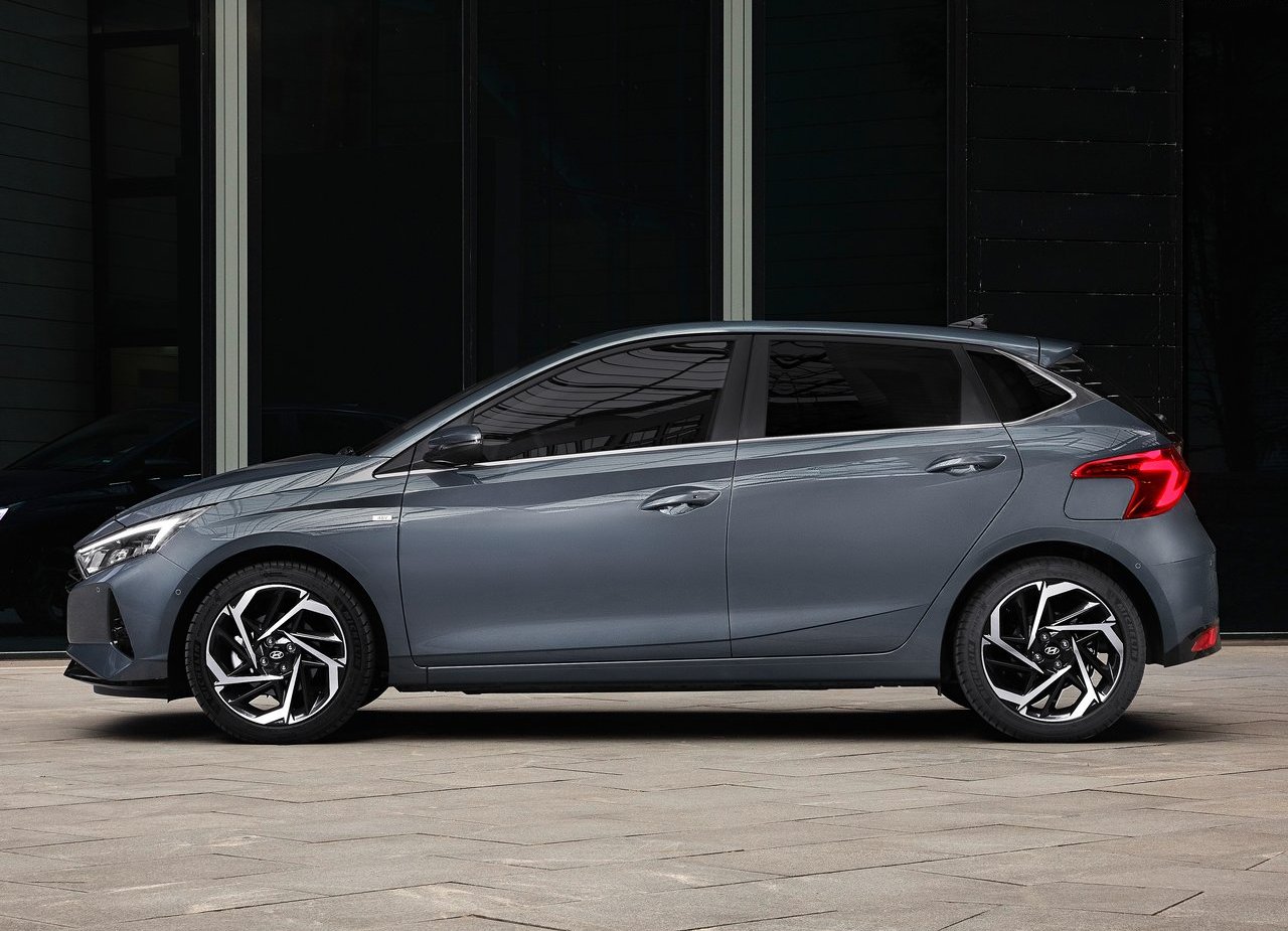 2021 - HYUNDAI i20, foto 19