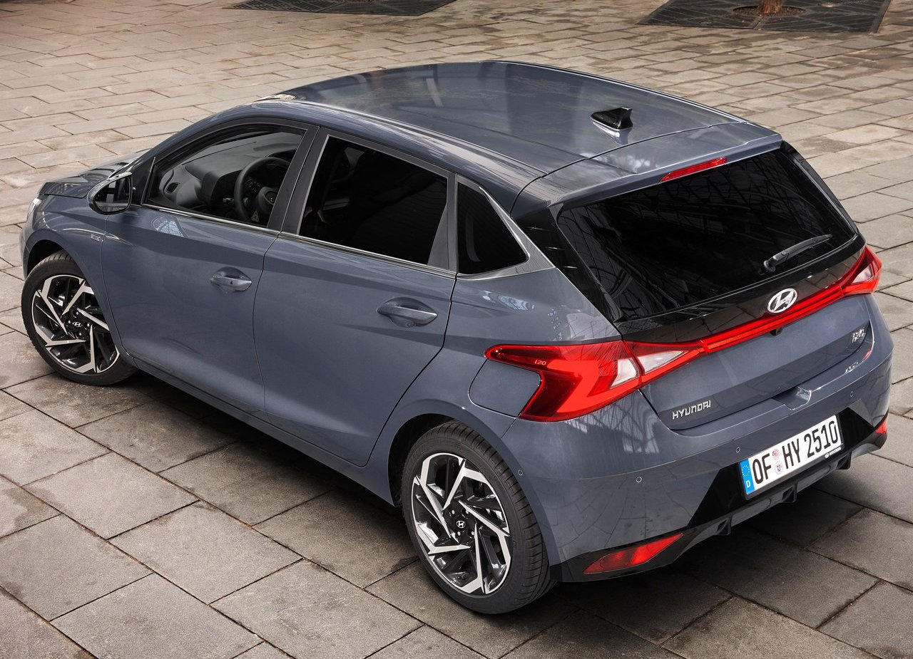 2021 - HYUNDAI i20, foto 24